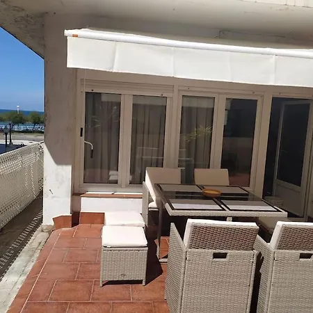 Apartman Holidays On The In Gijón