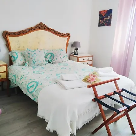Holidays On The In Apartment *